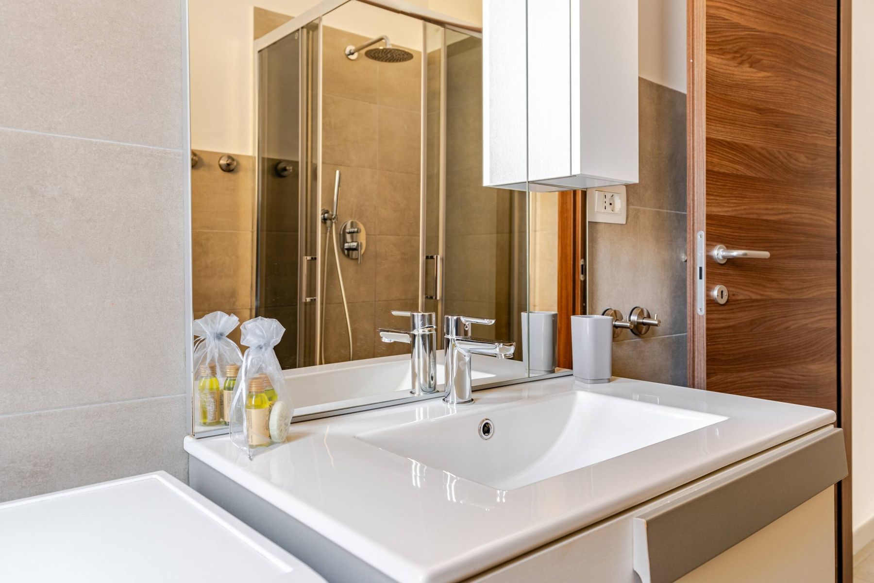 Bagno – Health & Beach Apartment Rapallo